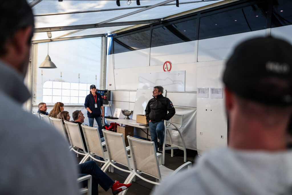Briefing - Trackday Overdrive On Road