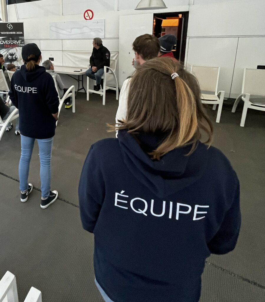 equipe overdrive lors du trackday au circuit du grand sambuc