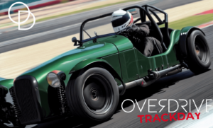 Le trackday du 22 juin 2025, organisé par Overdrive on Road au circuit du Grand Sambuc, fait apparaître une Caterham.